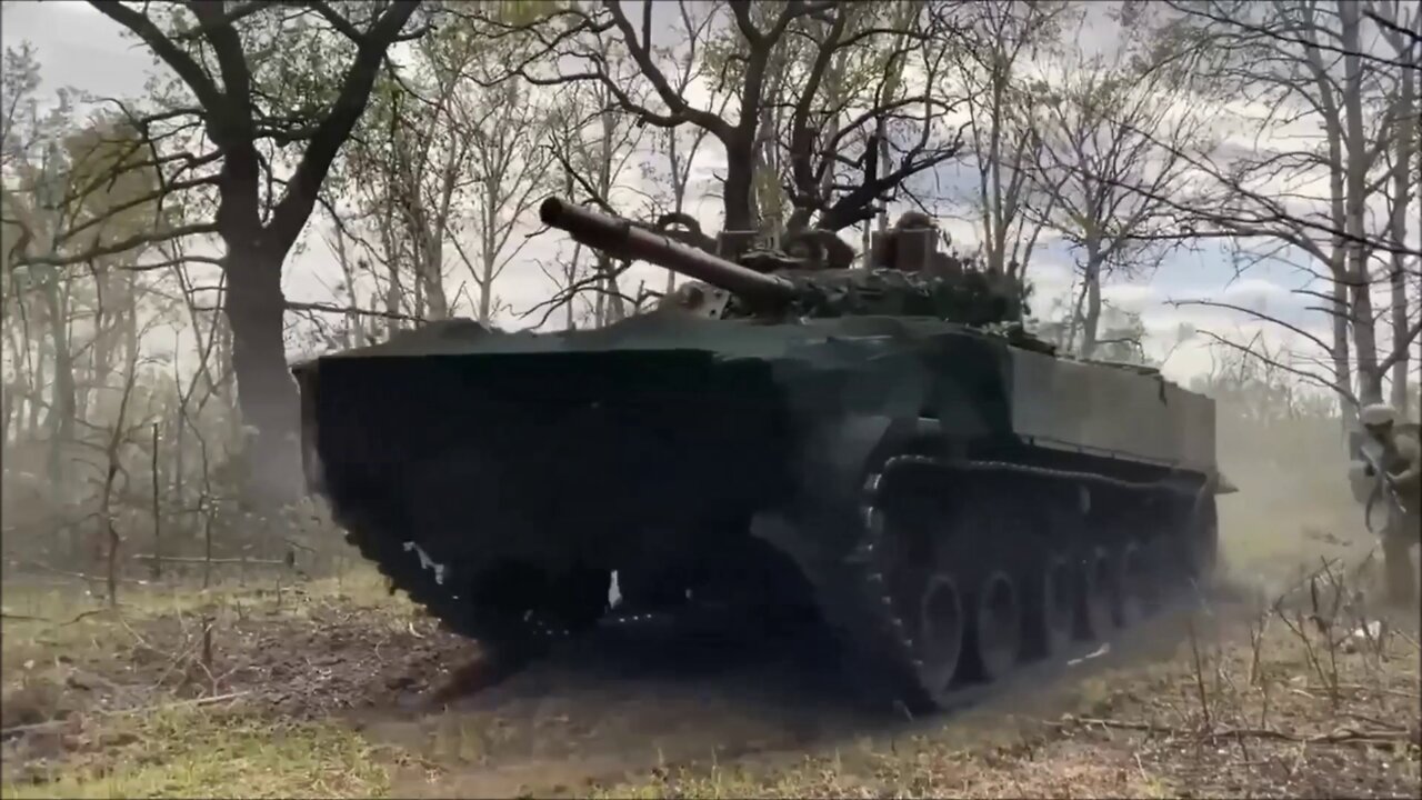 ★★★ Combat footage from a pontoon crossing on the Seversky Donets River
