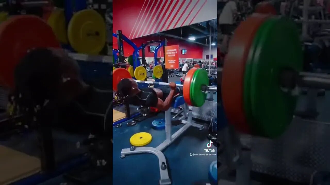 If you don’t simp for her my g, somebody will 👑