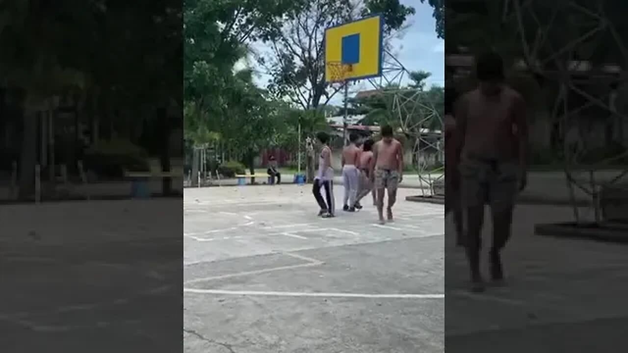 Playing a basketball game without shoes or slipper #shorts #nba #pba #buhayprobinsya #games