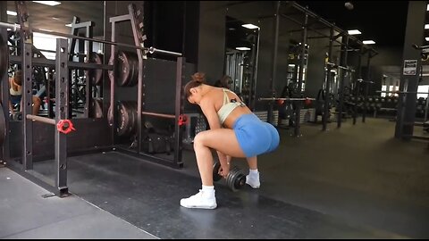 Bodybuilding in thr gym