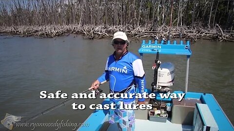 How to cast a spinning reel to fish safely and accurately by casting overhead