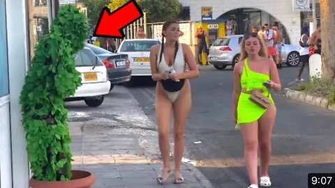 😂😂 BEST BUSHMAN PRANK : Amazing 🤩 Hilarious Reactions 😹😹❤️😘💋❤️