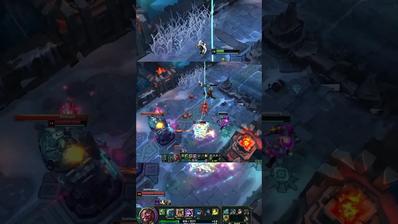 cant catch her !! #shorts #leagueoflegends #gaming