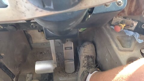 CDLPre trip in cab inspection and brake test pt 1