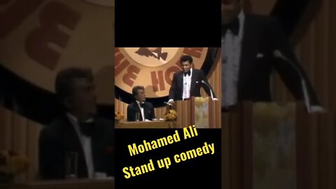 Mohamed Ali - Knocks out Dean Martin