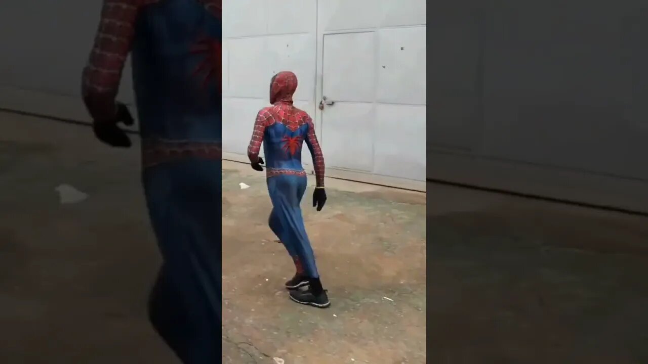 SUPER PULO NINJA COMPLETO DO FOFÃO E HOMEM-ARANHA DANÇANDO NA CARRETA DA ALEGRIA TRIPLO X