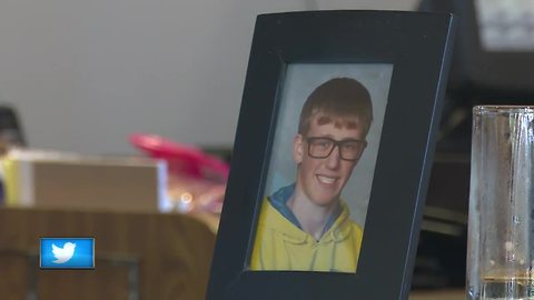 Golf course fish fry collecting donations for missing teen
