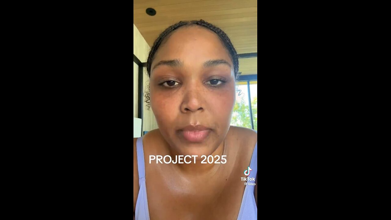 People are claiming that Lizzo unintentionally created an epic video supporting Trump's campaign