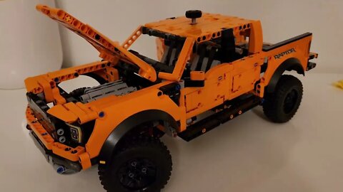 Ford F150 Raptor (Lego)