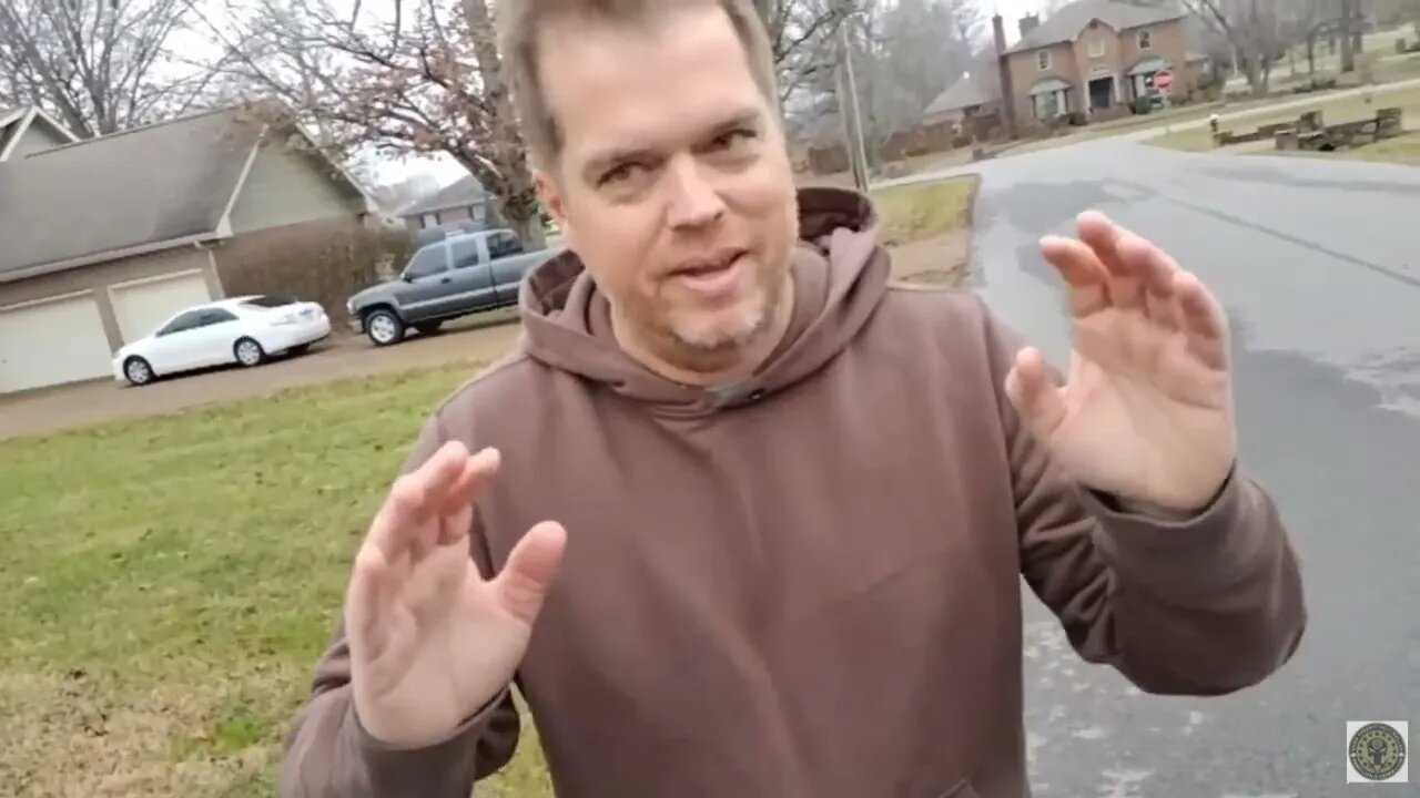 Nashville Police Off Duty Cop Assaults Auditor In Front Of His Kid & Is Not Arrested