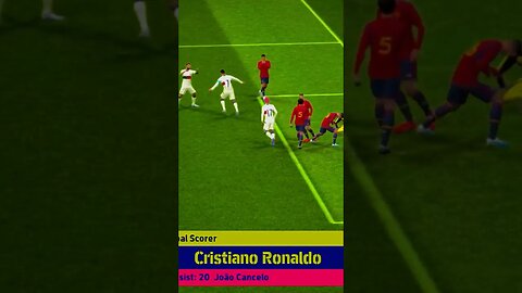 Ronaldo Kick Stuns Opponents and Crowds Alike😯 #shorts #short #subscribe #football #gaming #cr7