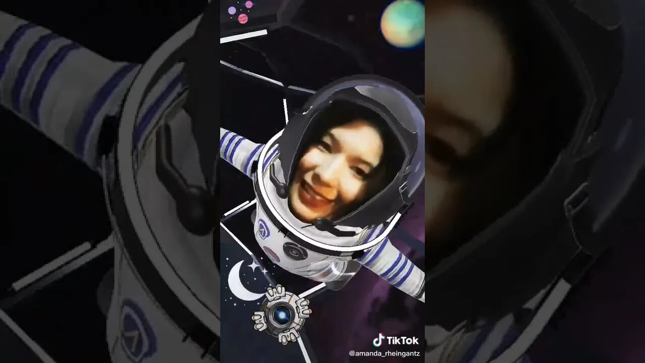 Em #2021 eu fiz esse vídeo no #tiktok #coldplay #jin eu sou o #astronaut do clipe?