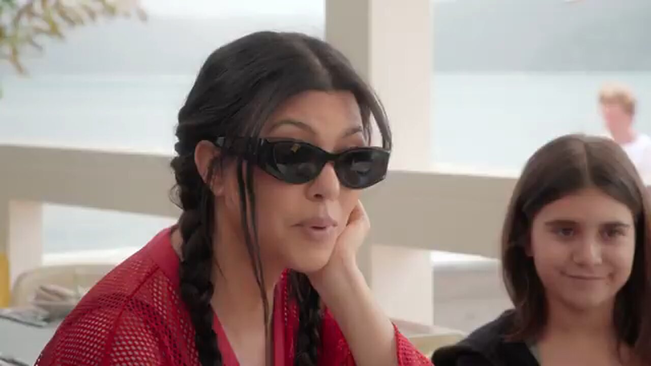 Kourtney Got a New Vibe From Reign in Australia