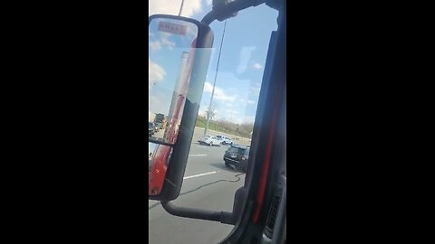Loads Falls Off Flatbed In Livonia Michigan