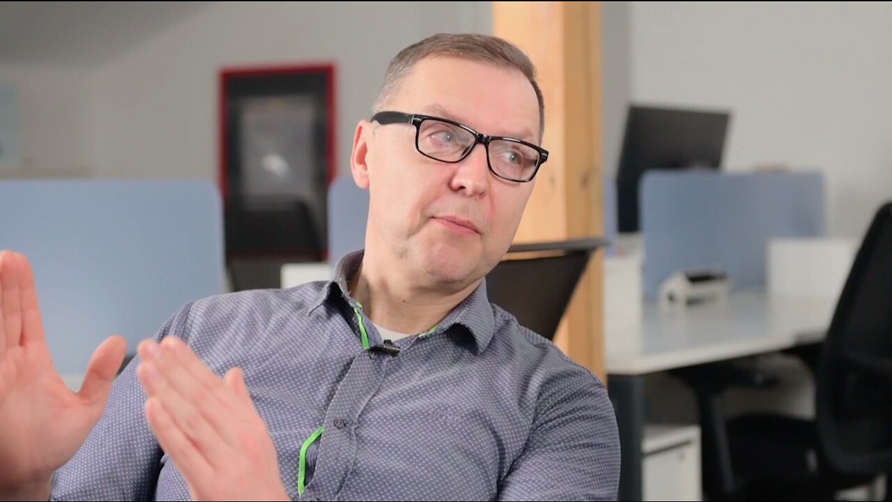 Ar tikrai padeda kaukės ir kokia prasmė buvo pirkti milijonus pasenusių vakcinų? Laidoje V. Abraitis