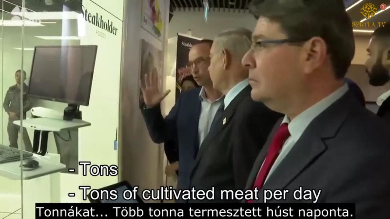 Netanjahu látogatása a húsnyomtató üzemben, ahol élő sejtekből álló húst állítanak elő