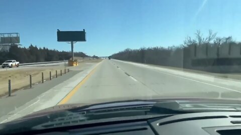 🇺🇸👏CONVOY SUPPORTERS in OK lining the BRIDGES.