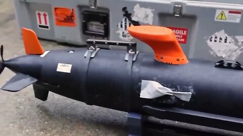 ‼️Ukrainian military in the UK being trained on how to operate underwater drones.