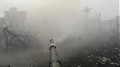 A Russian tank probing Ukrainian position in Artemovsk Bakhmut