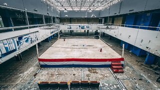 Exploring an Abandoned Boxing Gym in Detroit, Michigan