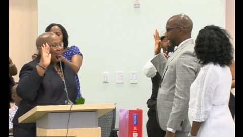 New Riviera Beach leadership sworn in