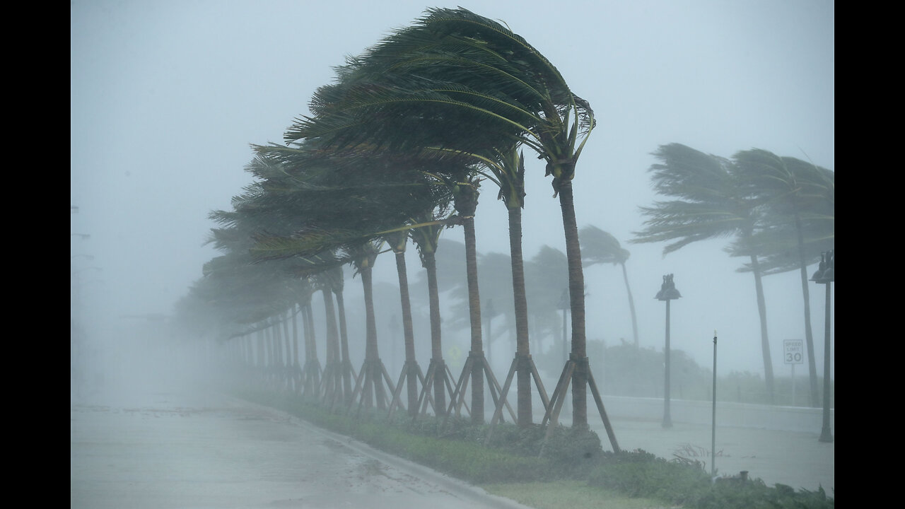 Hurricane Irma DEVASTATES Naples, FL 150 mph gusts!