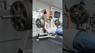 405lbs Raw bench, Crazy 🤪 old man, once again