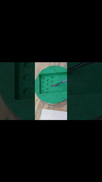 Molding with Kinetic Sand #kineticsand #satisfying #satisfaction