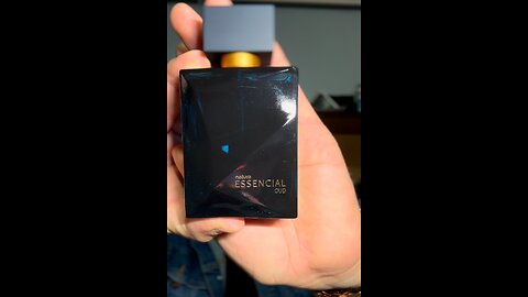Essencial Oud by Natura