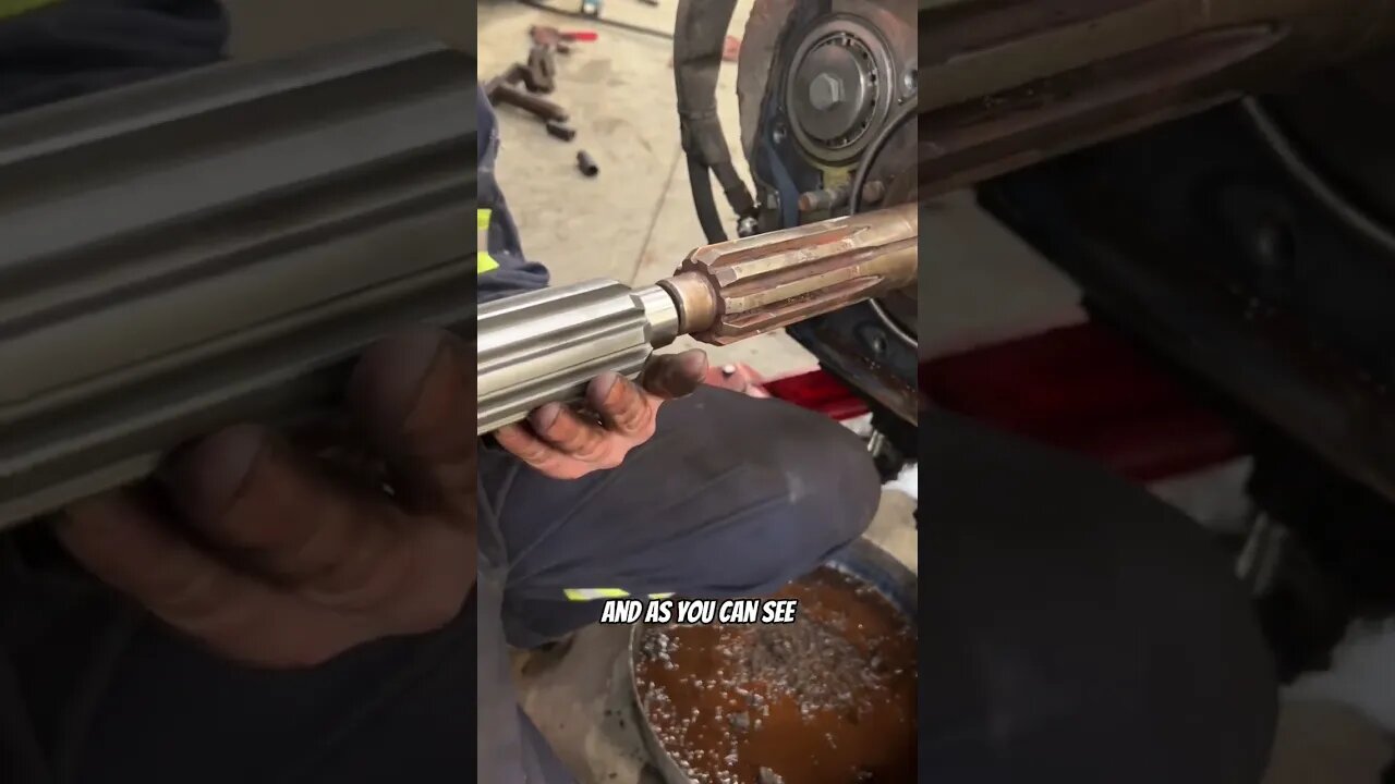 Transmission input shaft from Kenworth T660, new and old comparison #shorts #transmission #clutch