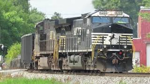 Norfolk Southern Manifest Mixed Freight Train from Fostoria, Ohio September 1, 2020