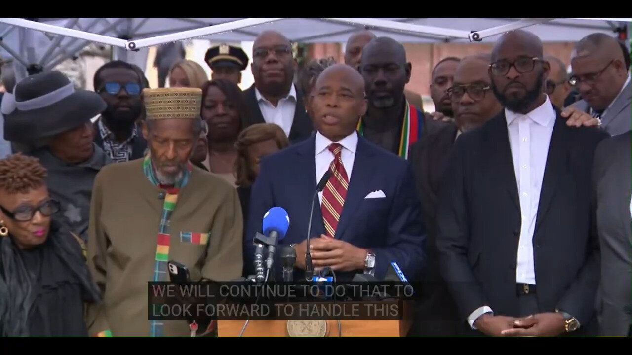 Crowd Chants 'Resign' After NYC Mayor Eric Adams Gives Press Conference Following Indictment
