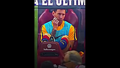 The joy of the opposing team when Messi is off the field 😎
