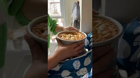 This music really ups the stress 😅 Video By jenosaki #Shorts