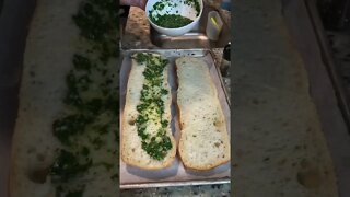Cheesy Garlic Bread Recipe #garlicbread