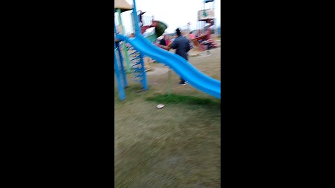 enjoying in the park 🏞️🌄🏞️🏞️🌄🏞️🏞️ with brother