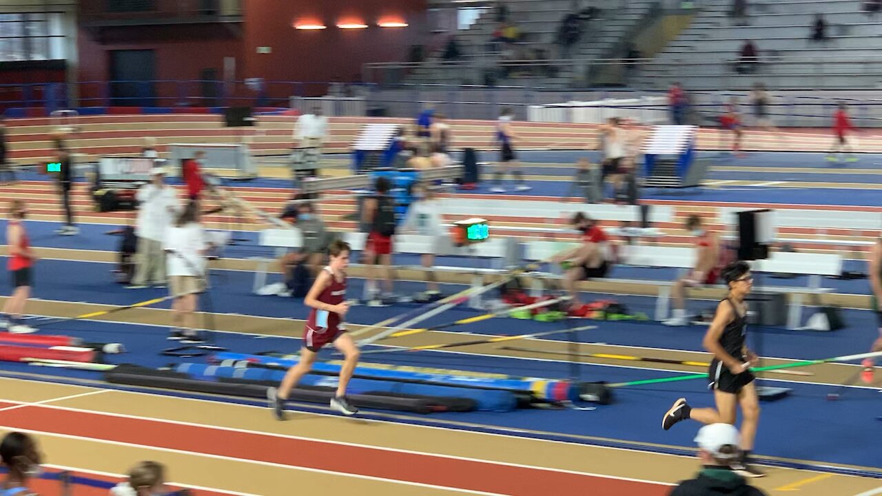1600m2112043