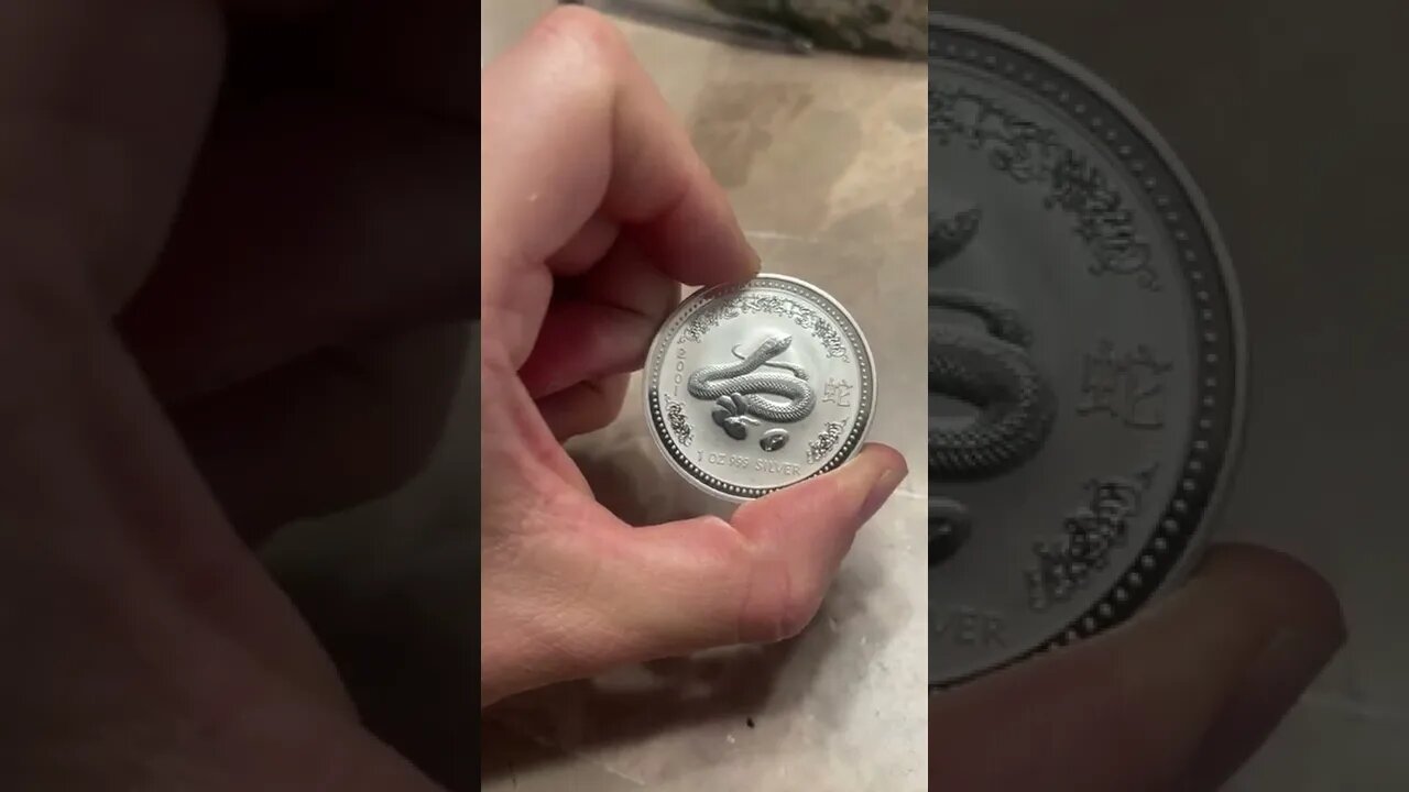 2001 Silver Australian Snake Dollar. 1 Ounce Of Silver Overview.