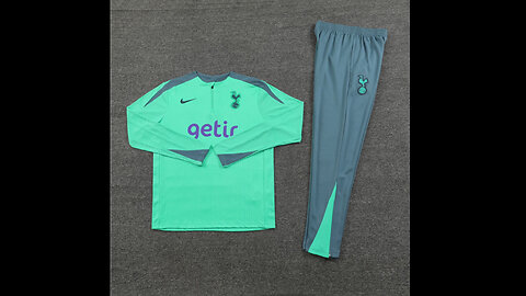 👉🏻⚽️2024/25 Tottenham Adult/Kid Green Long Sleeve Tracksuit