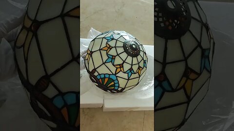 Vintage Charm: Tiffany Style Pendant Lights!" #VintageLighting #StainedGlass #ArtisticDecor