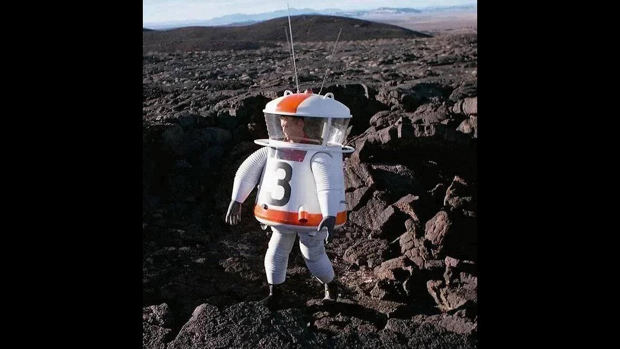 😳😳😳 Actual post from “astronaut” Chris Hadfield: "Early space suit test"...