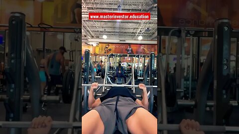 How I stay in shape everyday and build success? MASTER INVESTOR #shorts #investing #cashflow #free