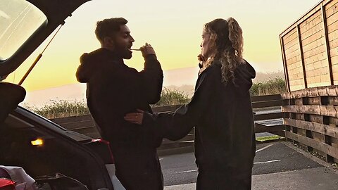 when you both delete social media, have good mental health, eat clean, exercise, meditate & do yoga