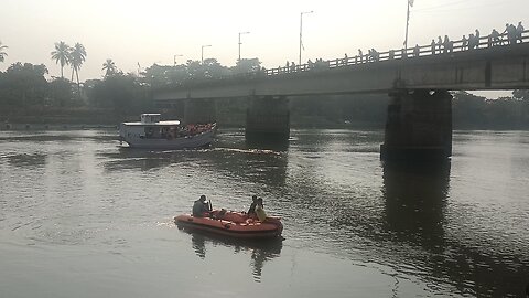 boating in river boat 🚢⛵🚢⛵🚢🚢