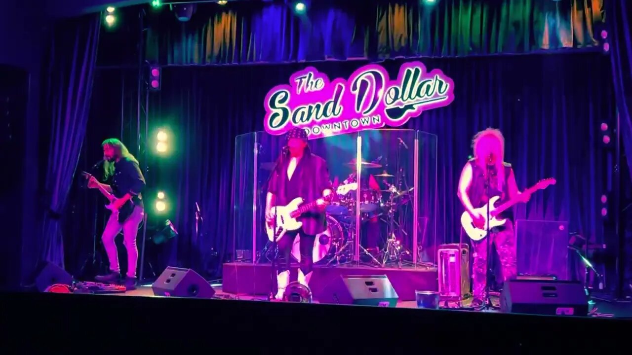 Dr. Rock - Juke Box Hero (cover) at The Sand Dollar, Las Vegas,NV