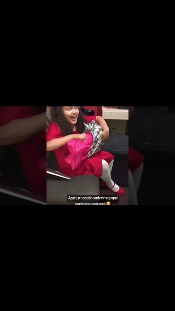 GANHEI O QUE EU QUERIA #infantil #natal #criança #patins #brinquedo #viral