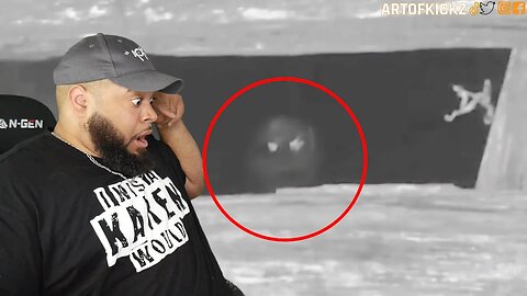 Top 5 Scary Videos That'll Scare The DAYLIGHTS Out Of You! - Live With Artofkickz