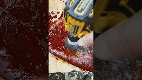 Stubborn paint: Finally making head way on Farmall fenders