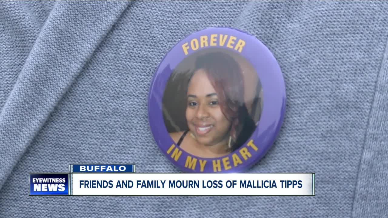 Friends and Family mourn the loss of Mallicia Tipps