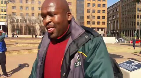 Gauteng cash-in-transit security guards hand over memo of demands (QGZ)